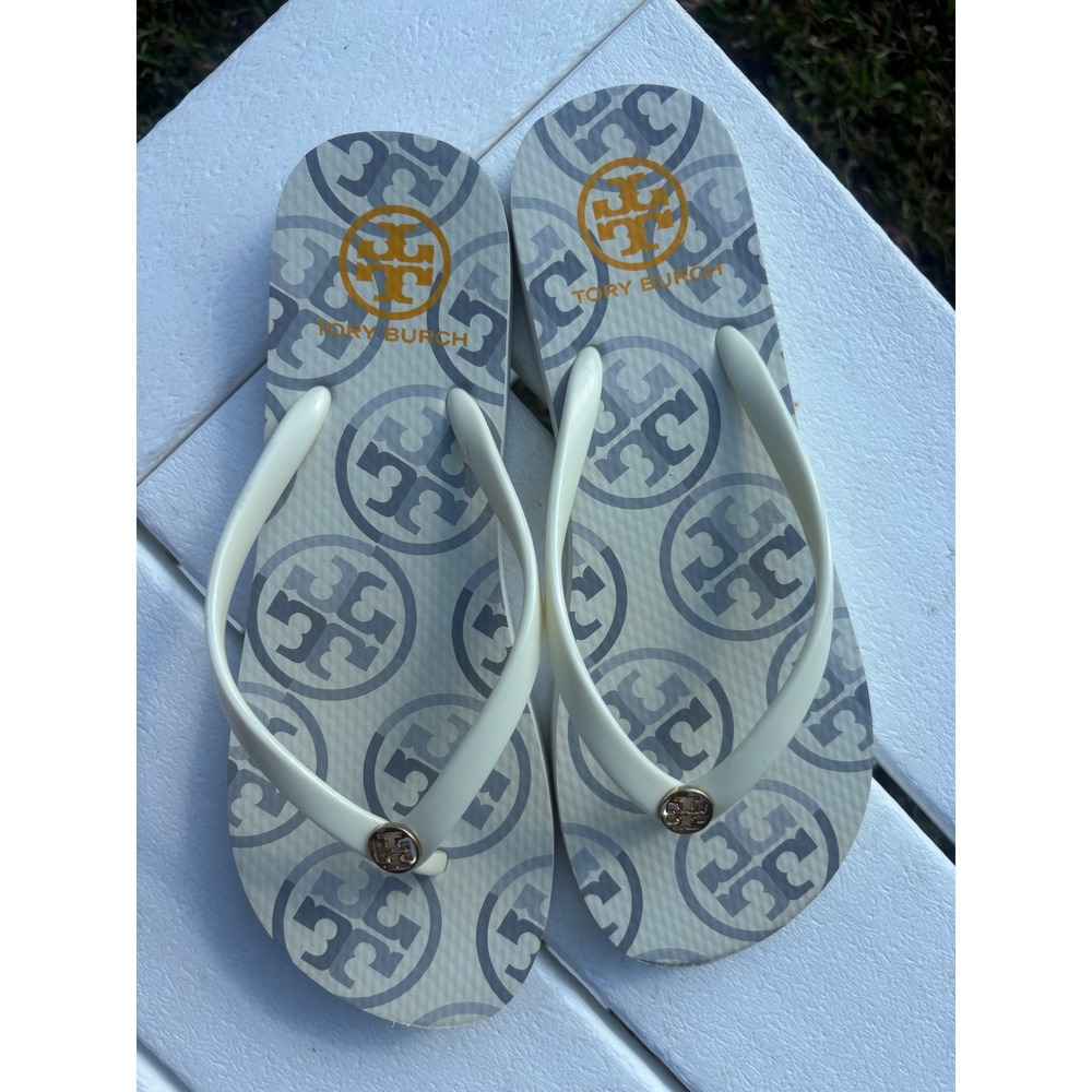 Tory Burch Women Grey White Logo AOP Thong Flip Flop Sandals Gold Medallion